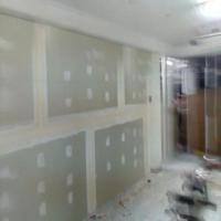 divisiones de drywall en el hogar azotea